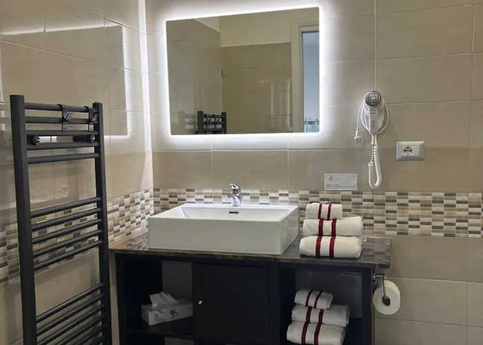 Bed & Breakfast Lady Hamilton 4*